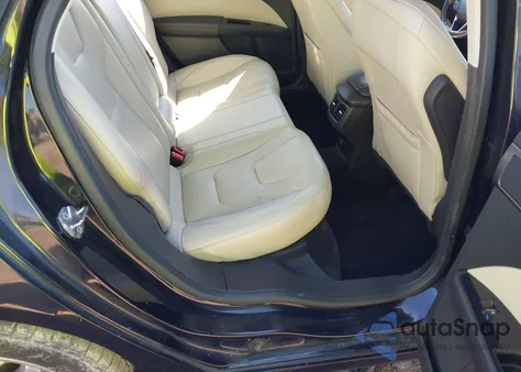 2015 Ford Fusion Titanium из США, поврежденный, VIN 3FA6P0D92FR144033